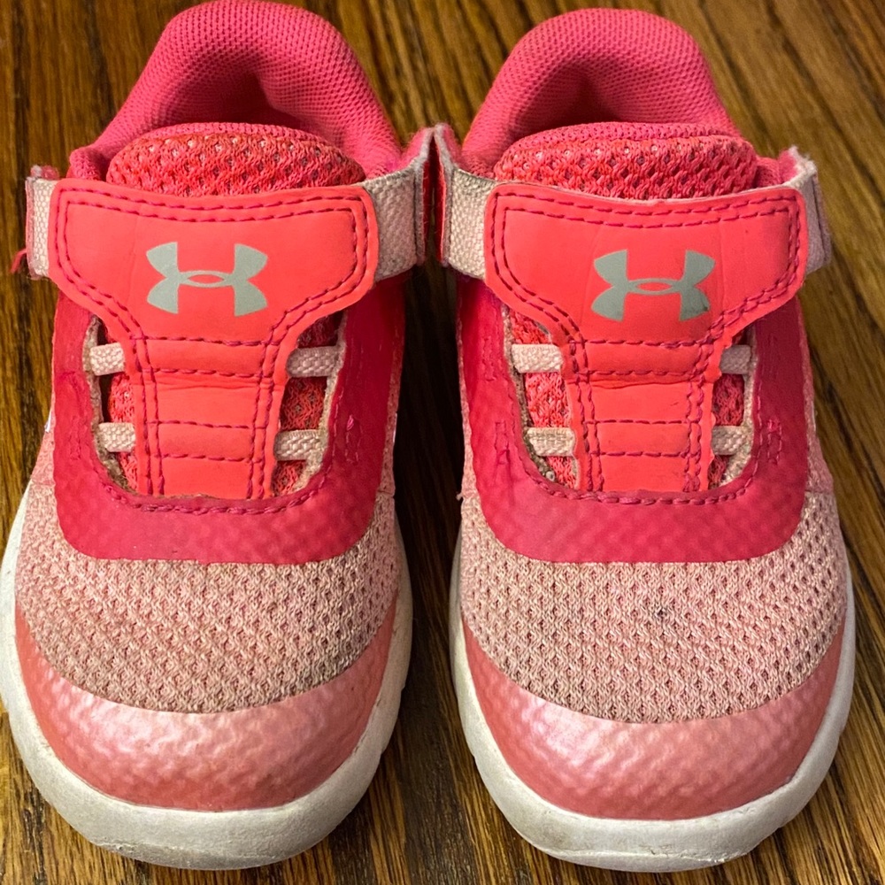 Pink under armor shoes